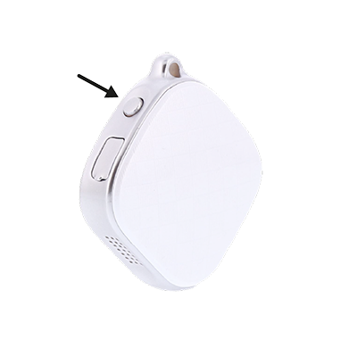 Zijkant van de Pearl met een pijl wijzend naar de Alarmknop